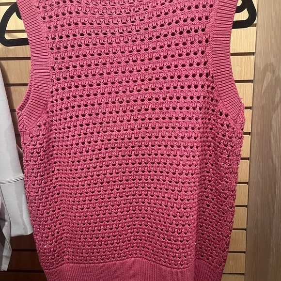 NWT Varley Bains 1/2 Zip Tank size xs. Color: Rose Wine - Picture 6 of 6